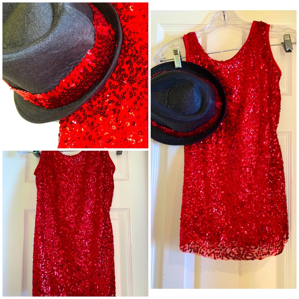 Jazzy girl costume. Size MC. Comes with top hat.
